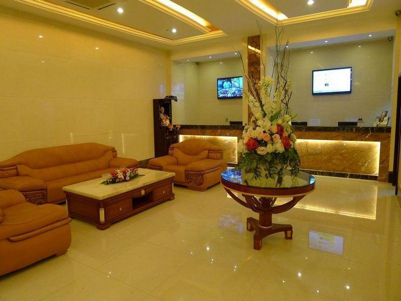 Greentree Inn Guiyang Court Street West Zhongshan Road Subway Station Business Hotel Экстерьер фото